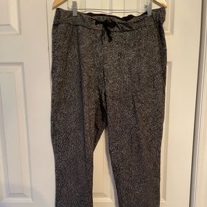 Lululemon On-The-Fly 7/8 Pants | Size 12